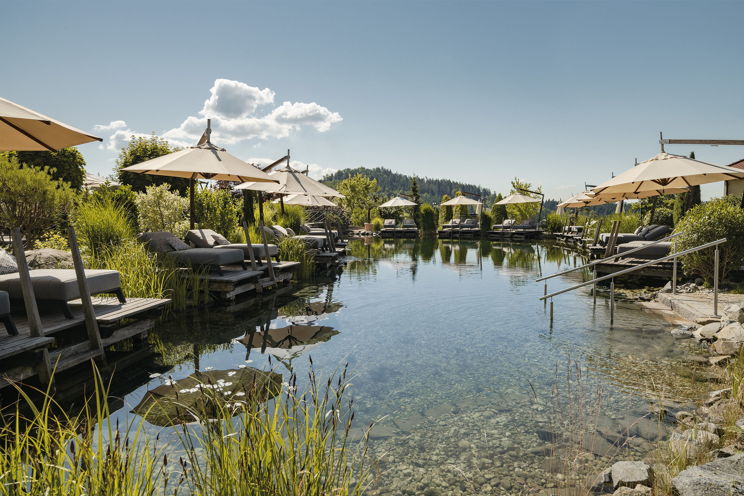 Naturbadesee im Winter im Wellnesshotel Bayerischer Wald